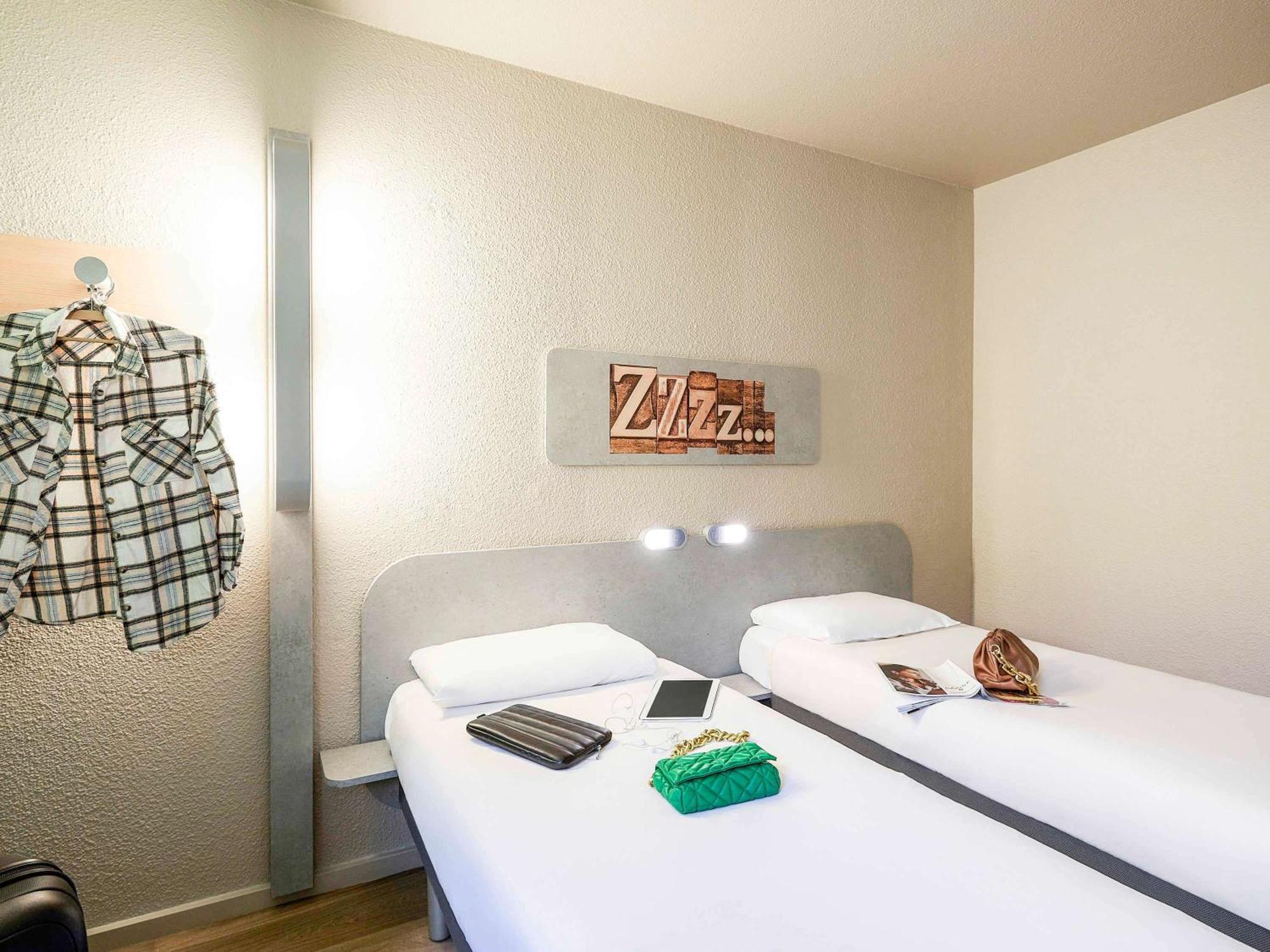 Ibis Budget Lille Gares Vieux-Lille Exterior photo