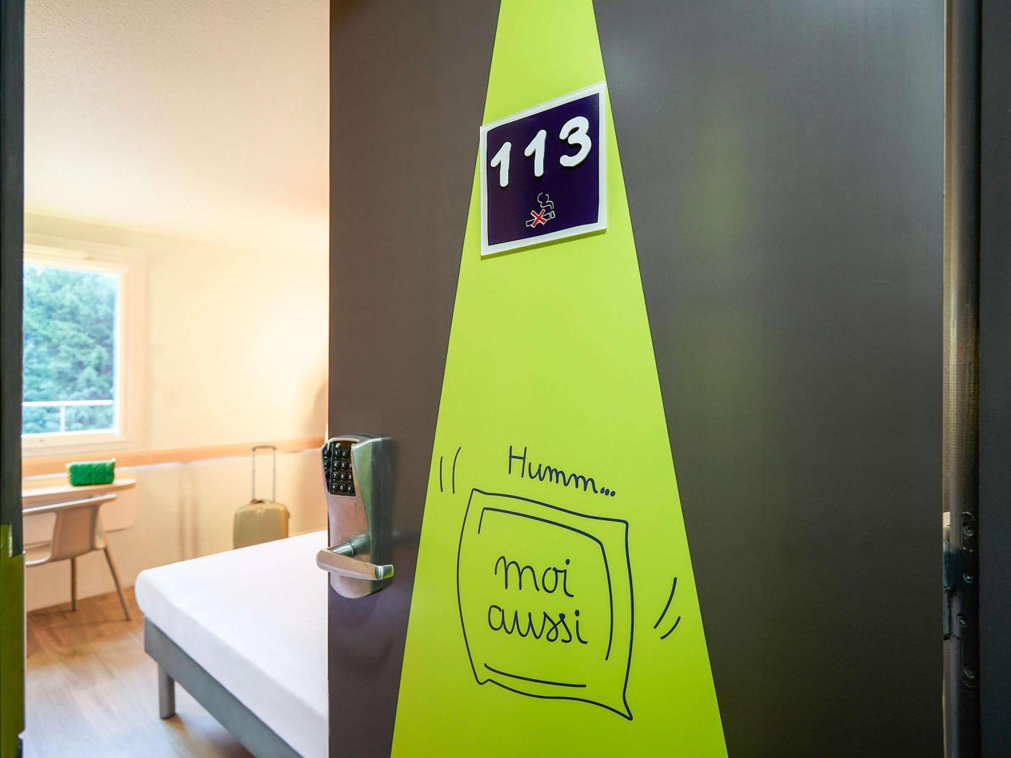 Ibis Budget Lille Gares Vieux-Lille Exterior photo