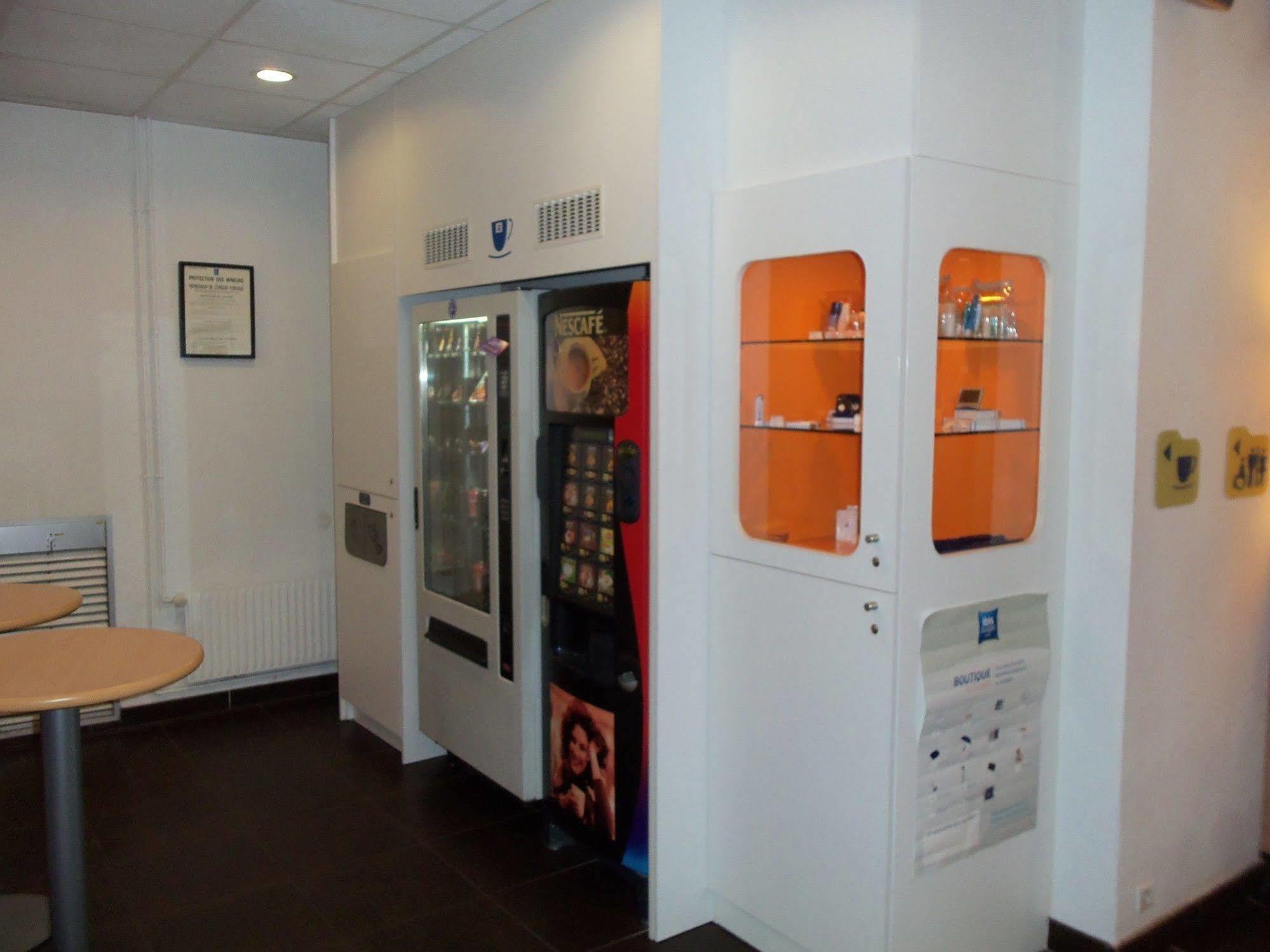 Ibis Budget Lille Gares Vieux-Lille Exterior photo
